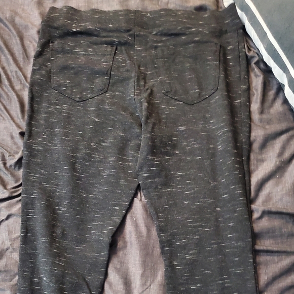 ☆ X Large ☆ Dark Grey ☆ Time & Tru ☆ Jogger/Leggings ☆ - Picture 3 of 7